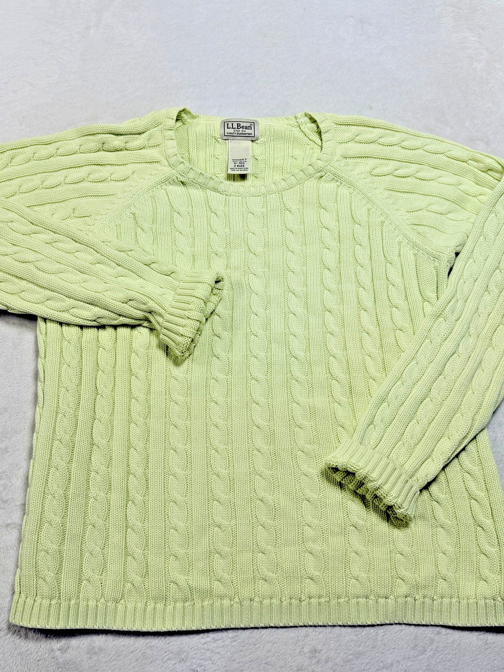 Vtg LL Bean Cable Knit Sweater Womens Pistachio Green 100% Cotton Hong Kong Sz M